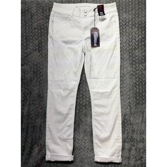 No Boundaries Denim - No Boundaries Womens White Cropped Skinny Jeans High Rise Size 9 NWT 0399
